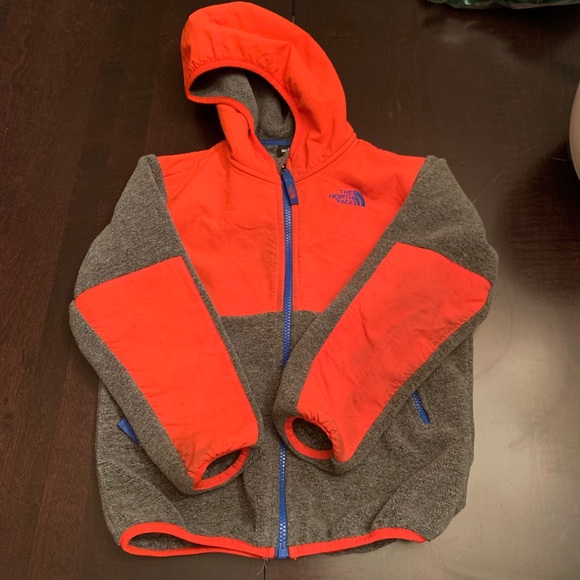 The North Face Other - Boys Northface Fleece Hoodie size 6